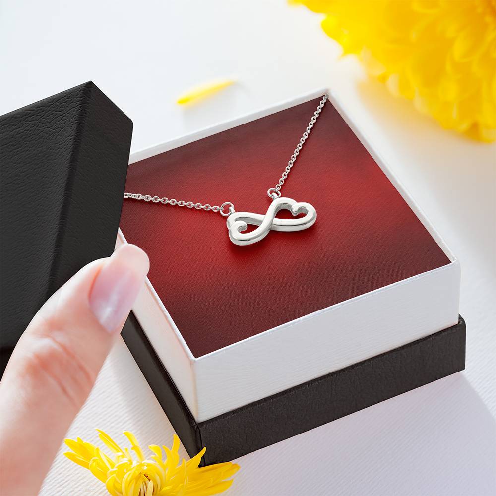 FOREVER LOVE NECKLACE